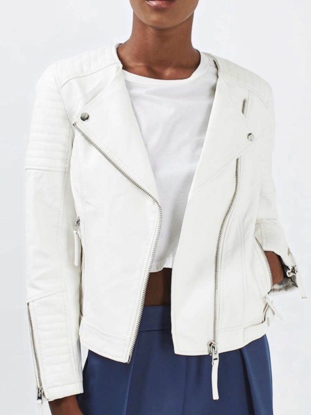 Topshop White Faux Leather Moto Jacket with Zipper Details Size 10